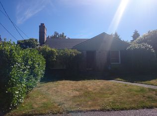 3424 W Viewmont Way W, Seattle, WA 98199