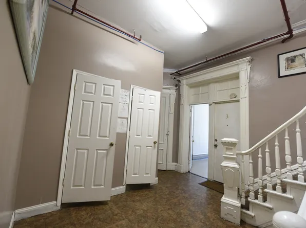 409 East 139th Street image 4 of 21