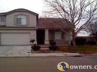 1736 Universal Dr, Stockton, CA