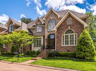8 Wyndham Pl, Nashville, TN 37215