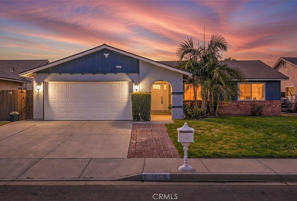 1st image of 14851 Cliffrose Ct