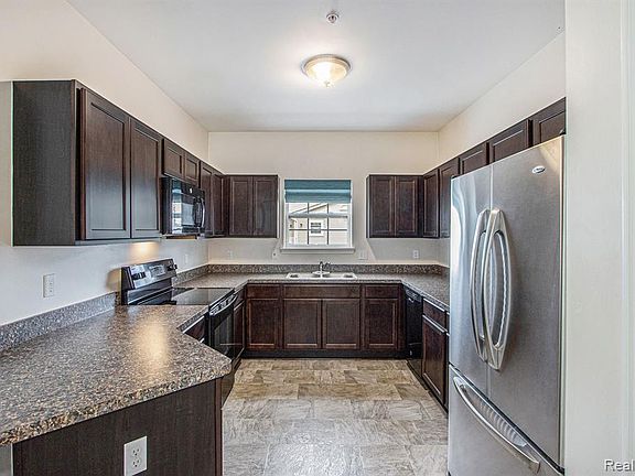 4th image of 25968 Maritime Cir S