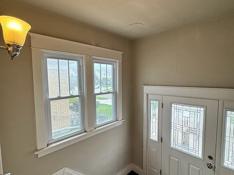 332 Commonwealth Ave — Photo 18