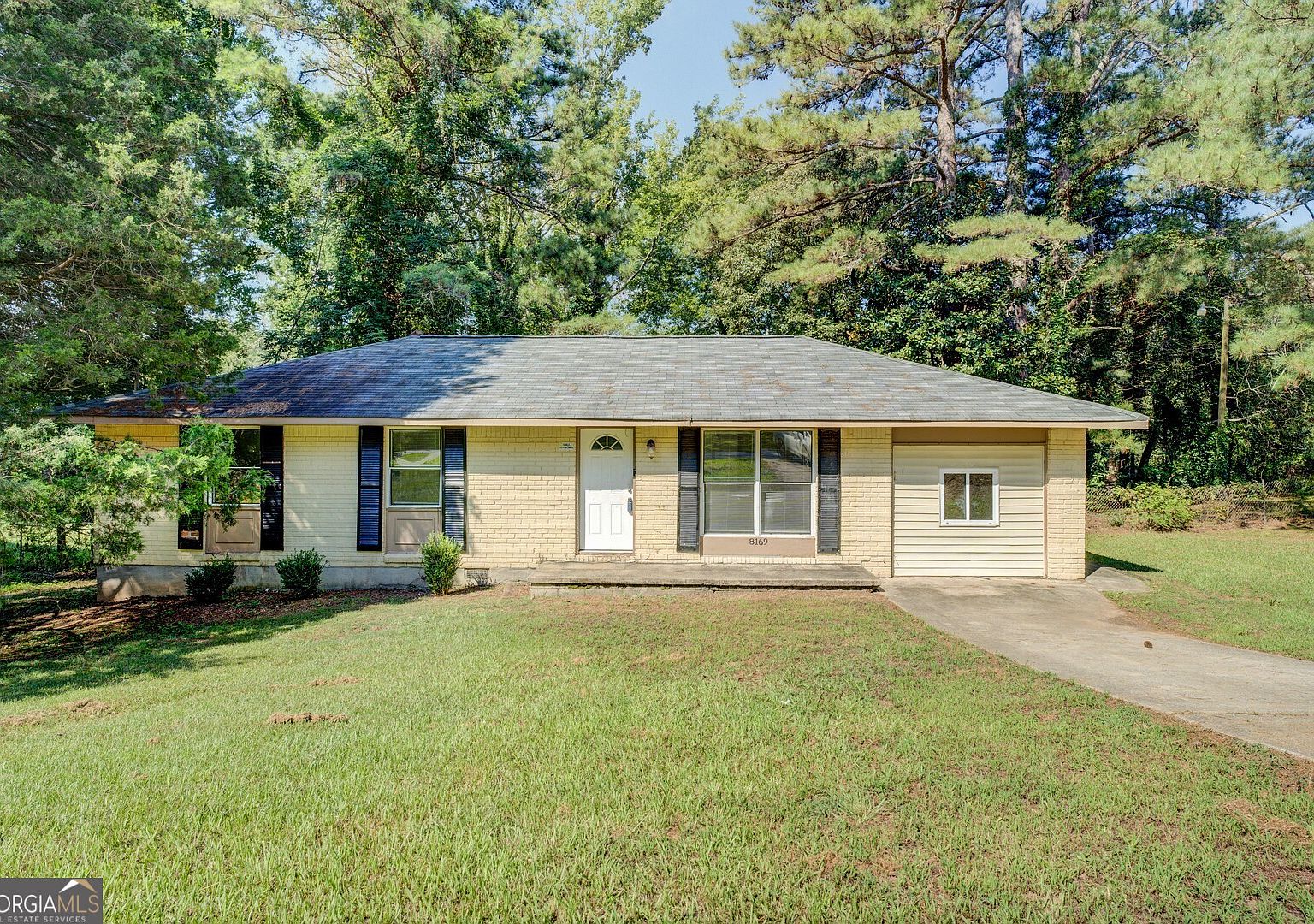 house リスト ① 8169 Kendrick Rd, Jonesboro, GA 30238 | Zillow