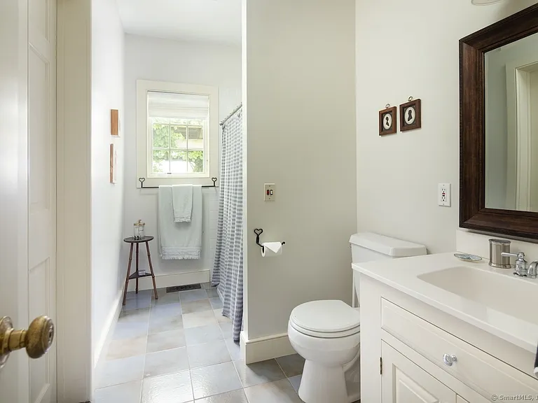 17 Grandview Ln — Photo 11