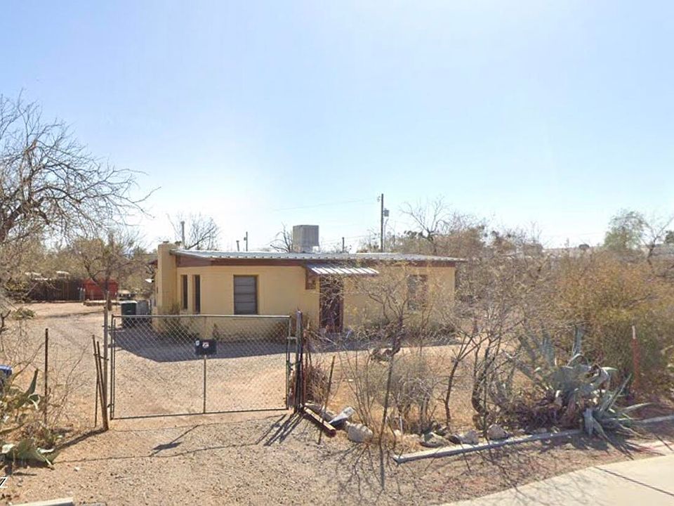 2nd image of 3744 N Mountain Ave