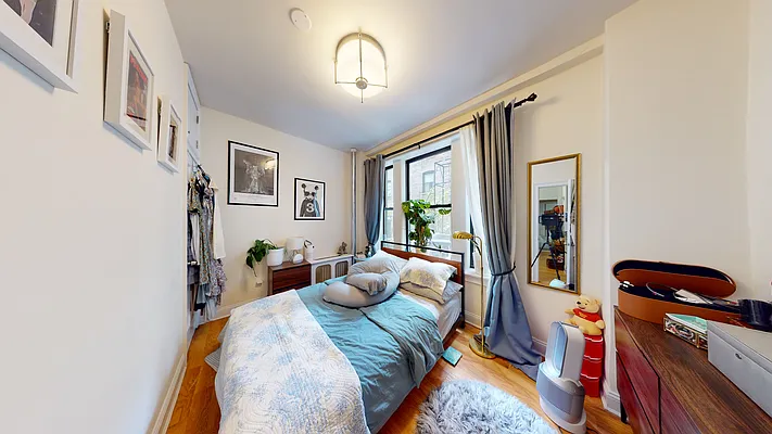 Rented by Bond New York | media 21