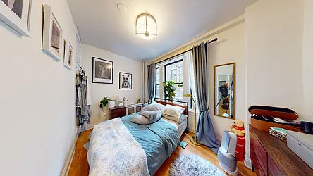 Rented by Bond New York