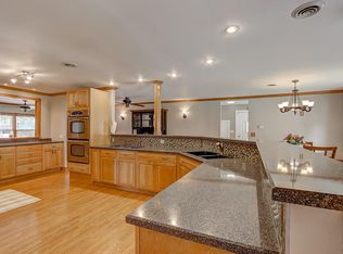 W170N8457 Lloyd Ave, Menomonee Falls, WI 53051