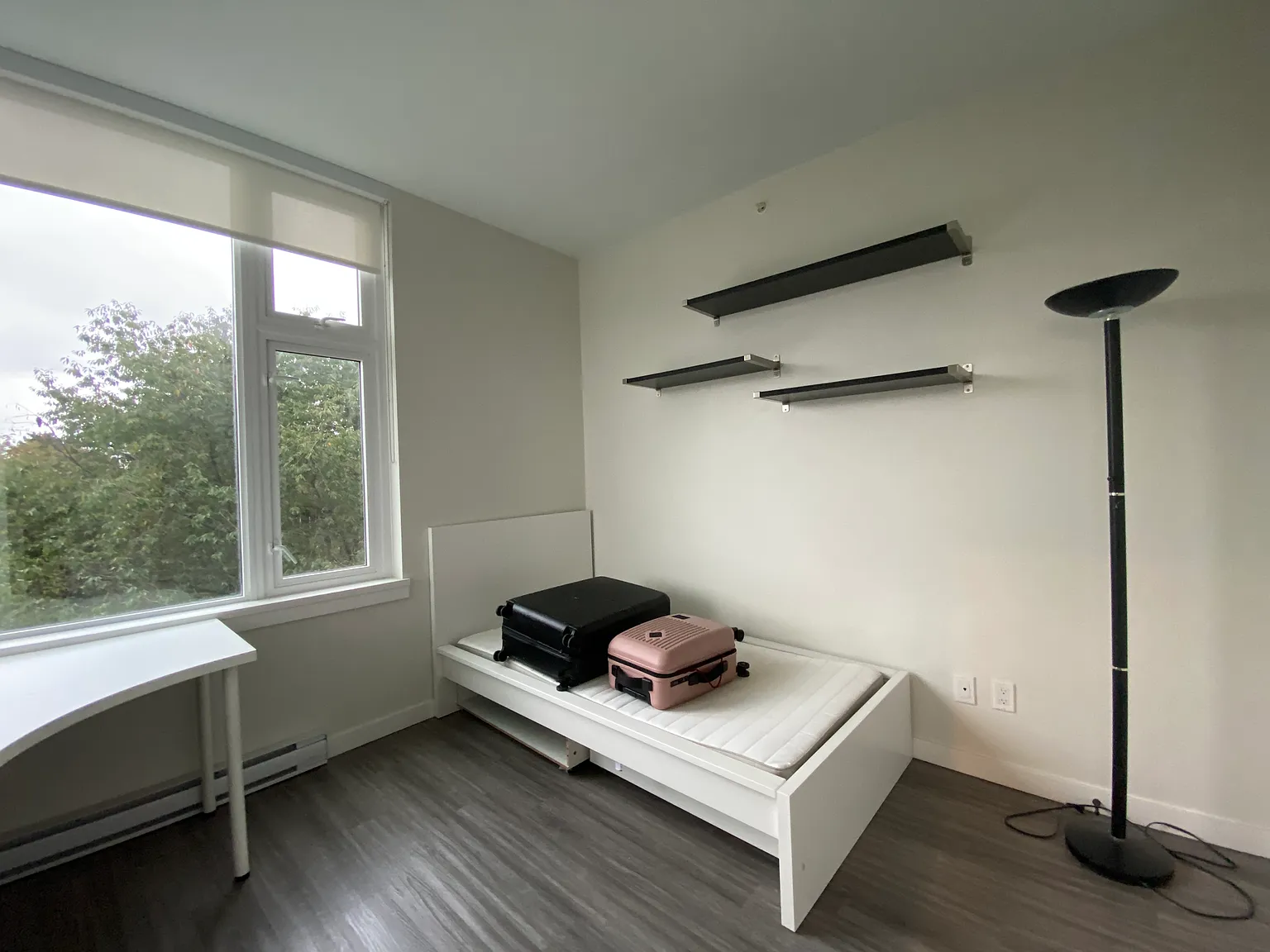 2 bed, 850 sqft, $3,400 — Photo 4