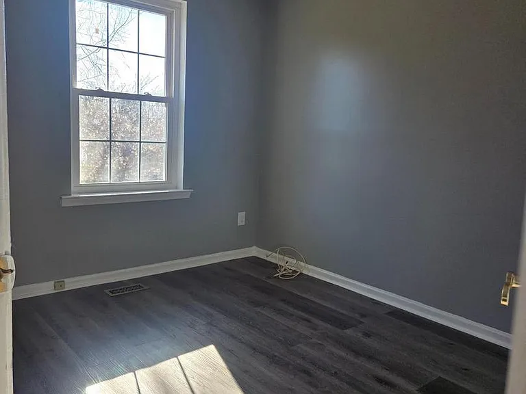 4307 Greys Run Cir — Photo 17