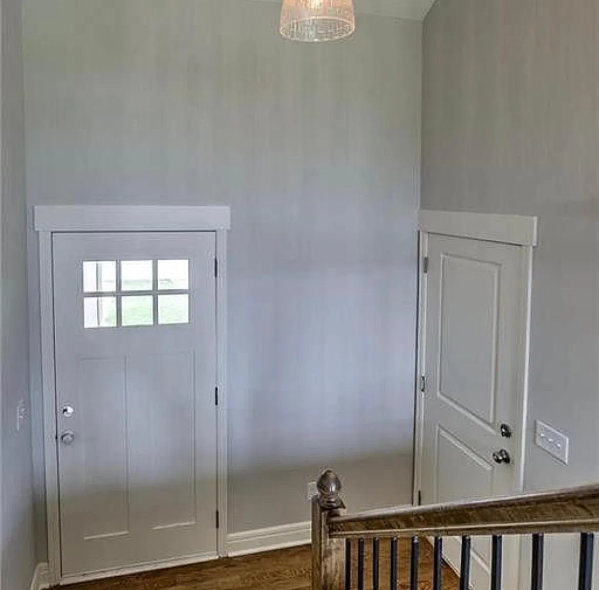3 bed, 2.5 bath, 1850 sqft, $2,100 — Photo 2