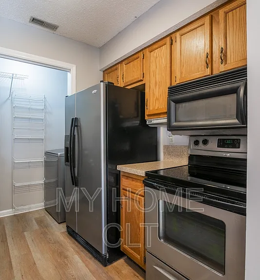 8117 Tremaine Ct #B — Photo 5