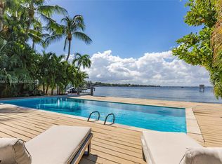 8220 Hawthorne Ave, Miami Beach, FL 33141