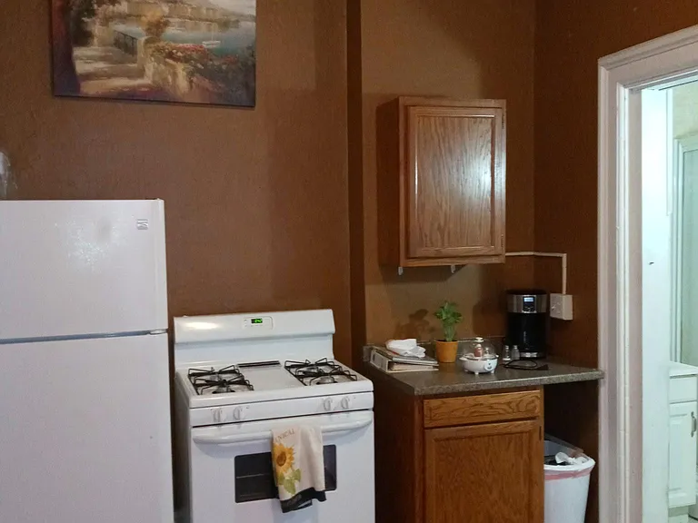 347 Calhoun St #3R — Photo 36