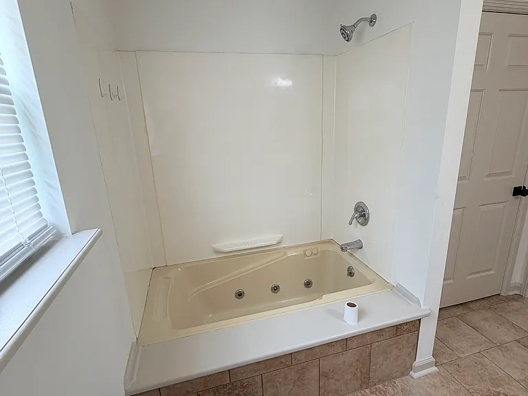 761 Jennings Ct — Photo 19