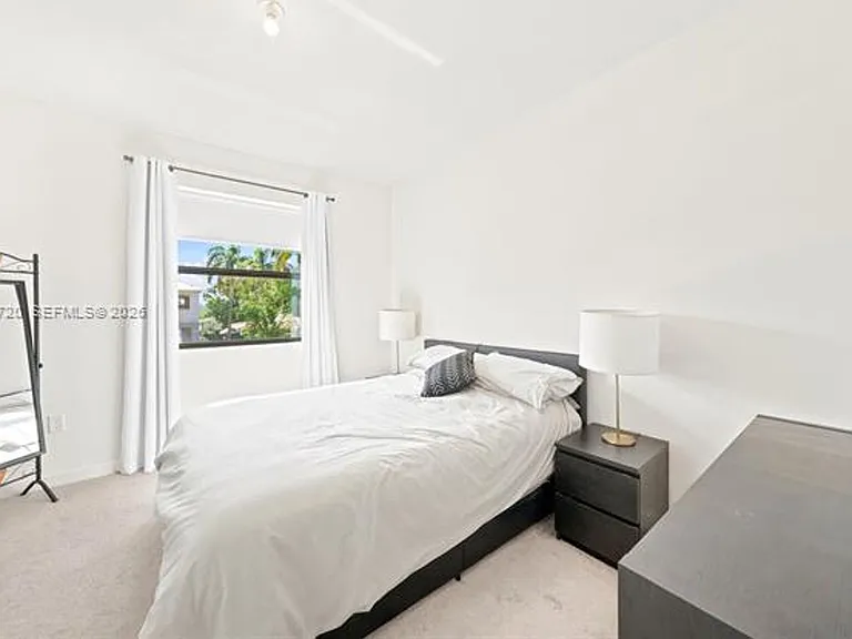 25540 SW 108th Ave — Photo 34