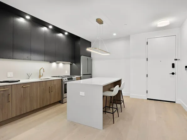 391 1st Street image 6 of 28