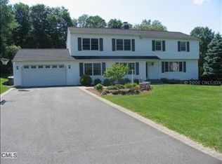 23 Apple Tree Rd, Bethel, CT 06801