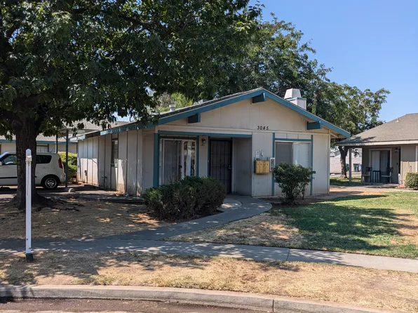 3045 W Pontiac Way, Fresno, CA 93722