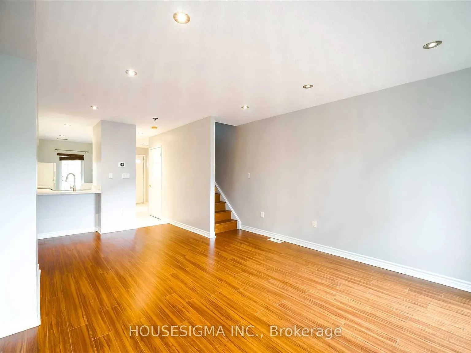 3 bed, $3,100 — Photo 4