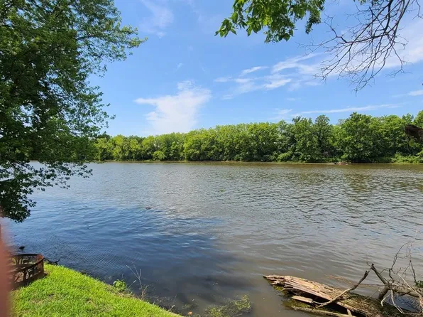 3349 E 2059th Rd, Ottawa, IL 61350