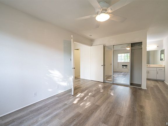 4th image of 239 E Mananai Pl