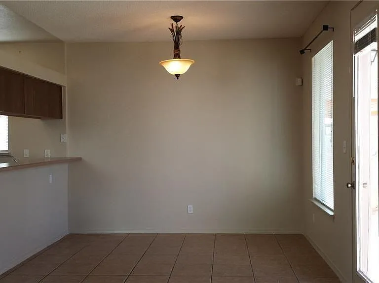 4541 Joseph Rodriguez Dr — Photo 10