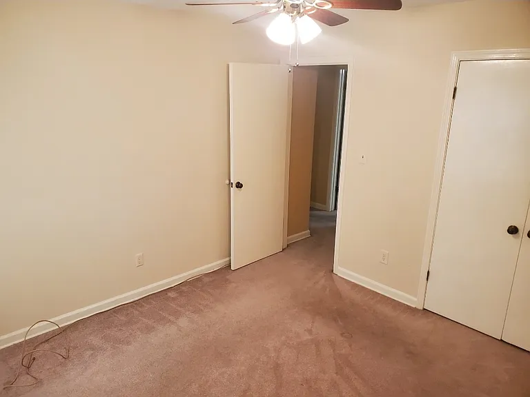 8512 Bridgewood Dr — Photo 12