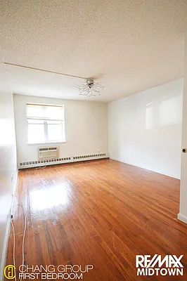 Sold by RE/MAX Midtown | media 6