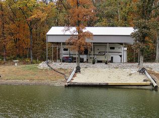 5557 Honeysuckle Rd, Coulterville, IL 62237