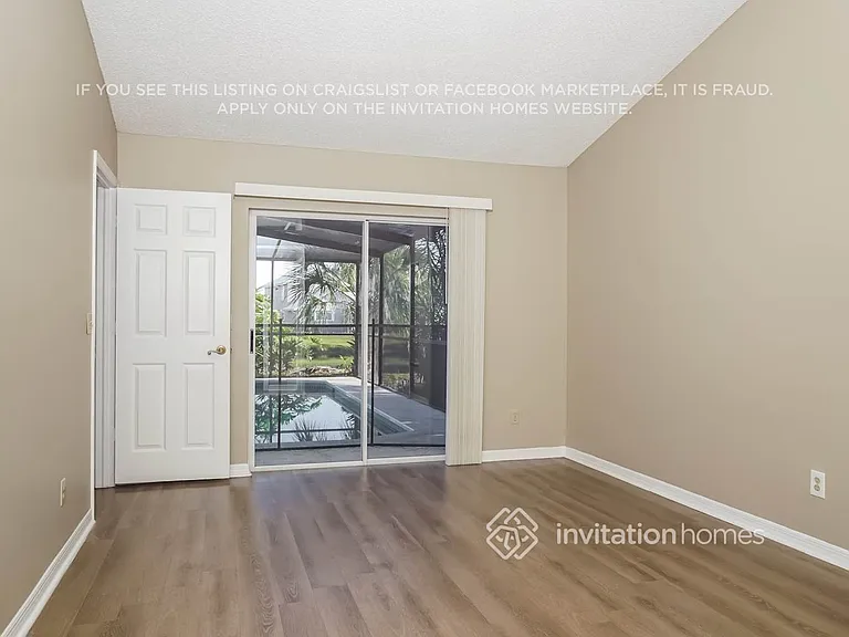 7115 Queen Palm Cir — Photo 12