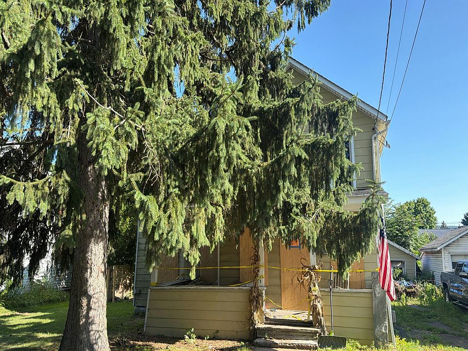 1st image of 44 Court St