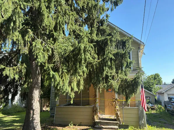 44 Court St, Sayre, PA 18840