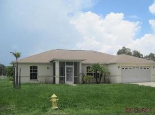 219 Ancona St, Fort Myers, FL 33913