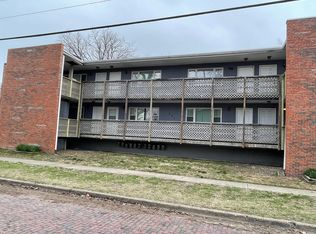 301 W Scarritt St #3, Springfield, IL 62704