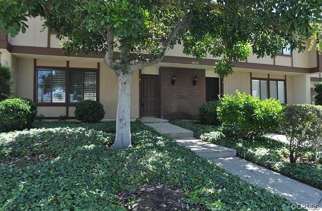 1st image of 3029 N Cottonwood St Unit 4
