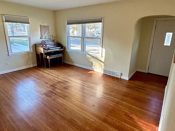5th image of 140 Morgan Rd