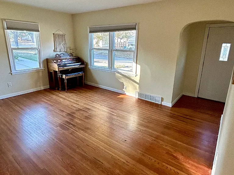 140 Morgan Rd — Photo 5