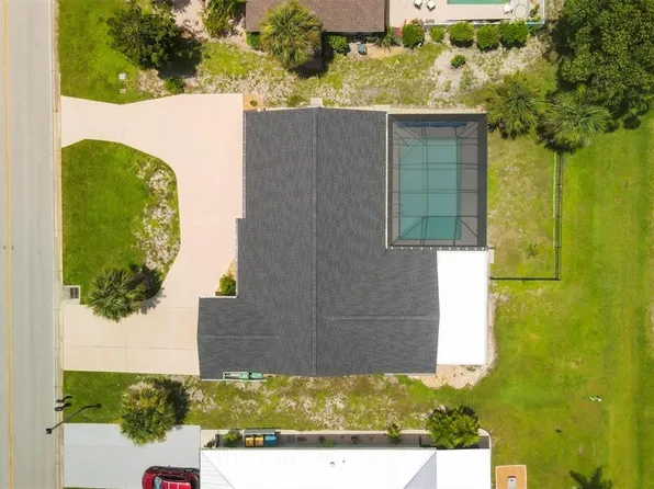 82 Rotonda Cir, Rotonda West, FL 33947