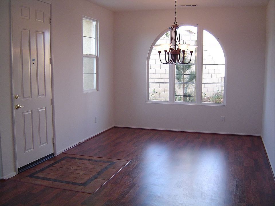 Dining Room / Front Door