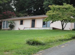 509 E Mountainview Road, johnson city, TN 37601