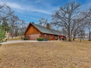 1105 Kiowa Dr E, Lake Kiowa, TX 76240
