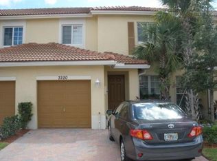 3220 NW 32nd Ter, Oakland Park, FL 33309