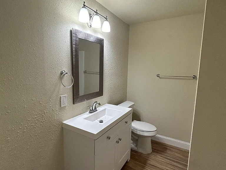 500 Tuscaloosa Ave SW #5 — Photo 8