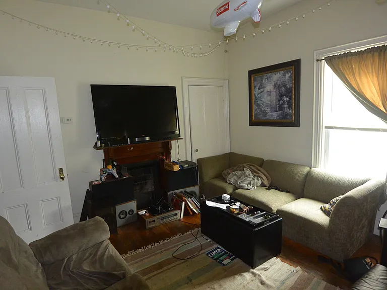 34 Linden St — Photo 14