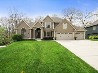 7803 NW Twilight Pl, Parkville, MO 64152
