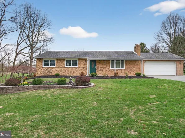 1115 Stromko Dr, Fallston, MD 21047