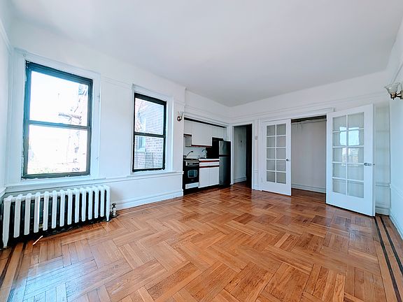 2nd image of 464 Clinton Ave #6P