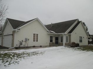 7296 Bordner Dr, Inver Grove Heights, MN 55076